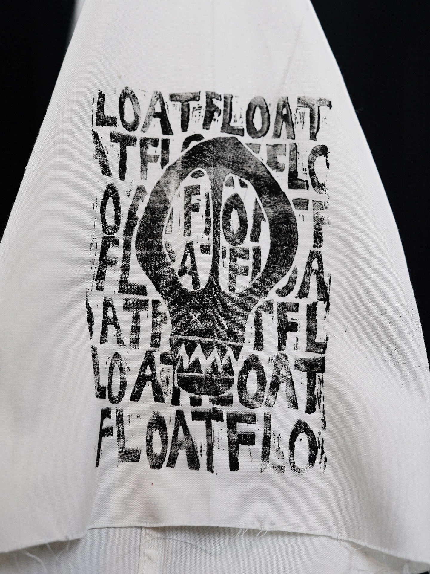 FLOATING WORLD “Fancy Shirt” 001