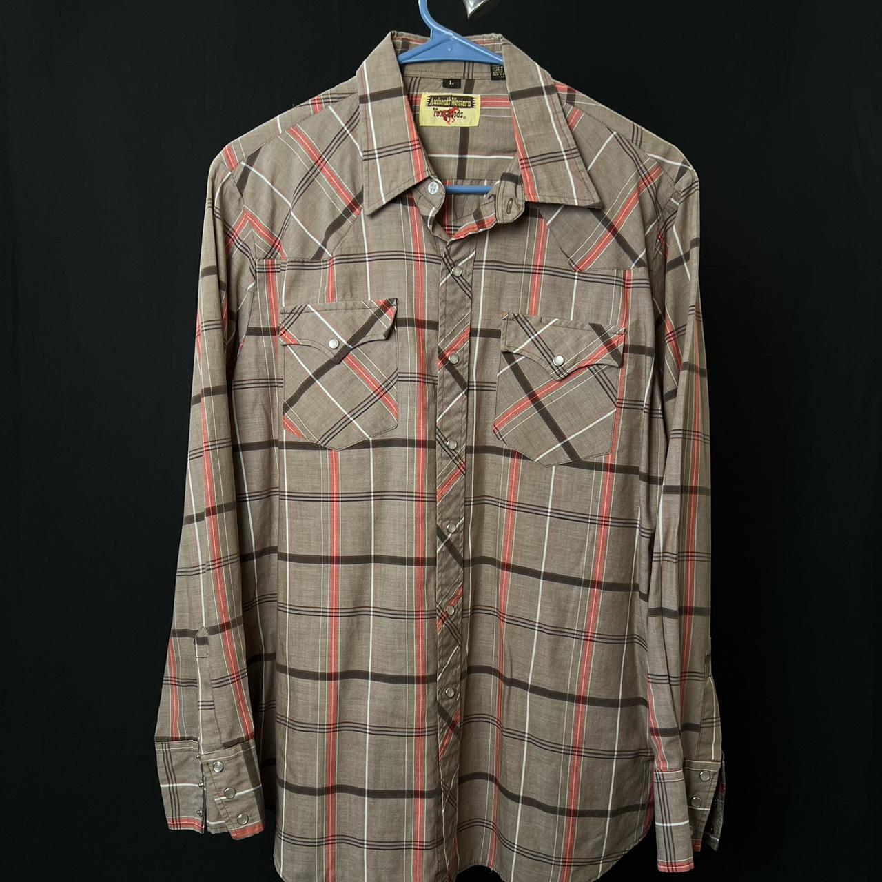 Tan plaid Pearl snap western shirt with a western flair #plaidshirt #westernwear