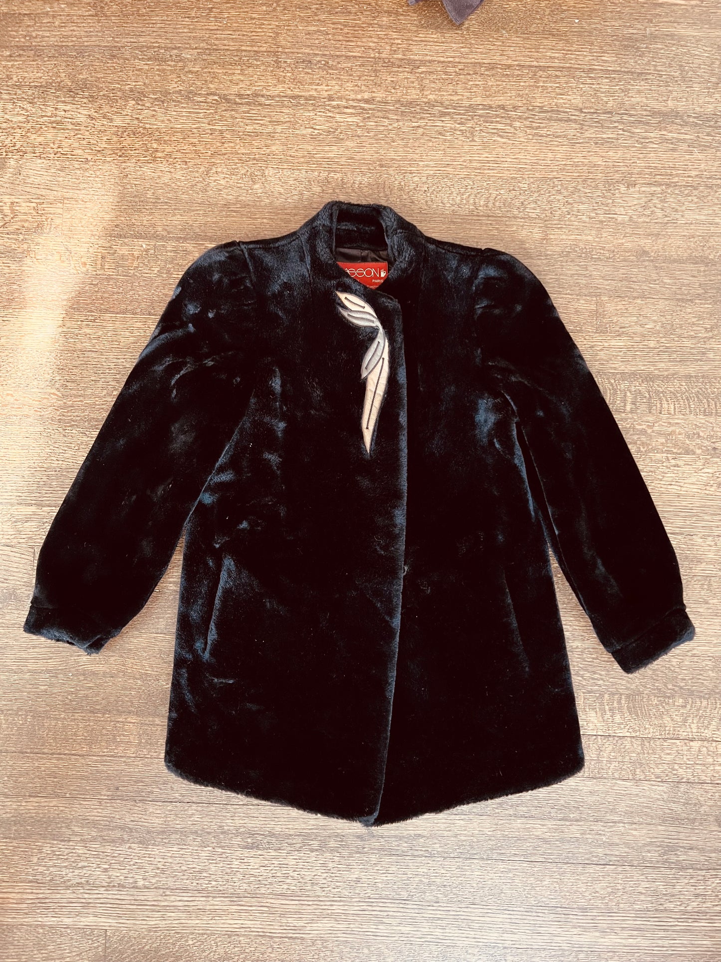 1980s Sasson Faux Fur Vintage Women’s Fur Coat