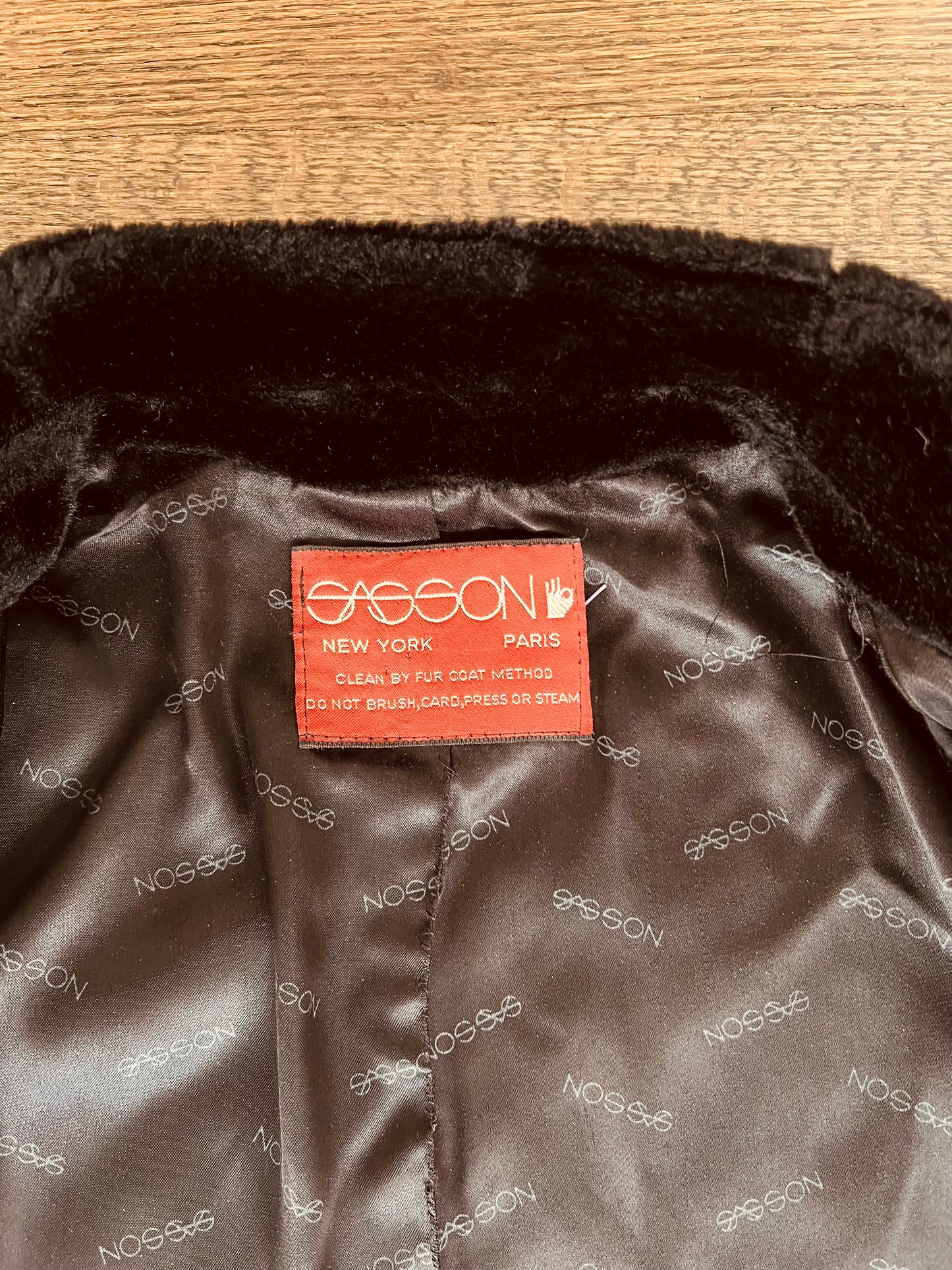 1980s Sasson Faux Fur Vintage Women’s Fur Coat